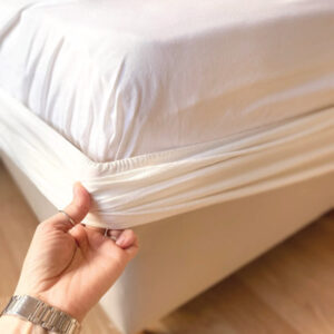 Lujo Hotelera – Cubre sommier tusor con elástico